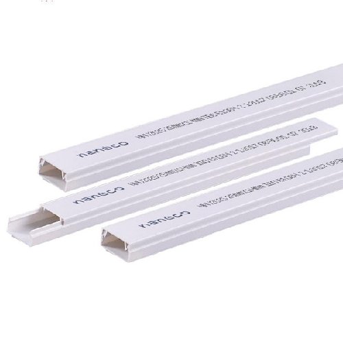 Nẹp luồn dây điện dạng vuông Nanoco NNV1740, kích thước 40x18mm