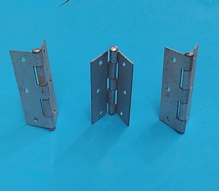 Bản lề lá sắt chiều dài 6cm