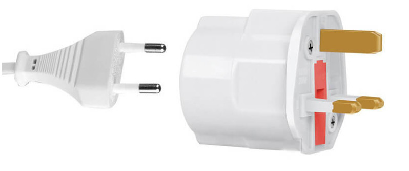 Phích cắm chuyển đổi từ đầu cắm 2 chân sang dạng phích điện 3 chấu tiện dụng CCE TV 203-0