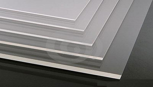 Tấm mica trong suốt dày 8mm khổ 1220x2440mm