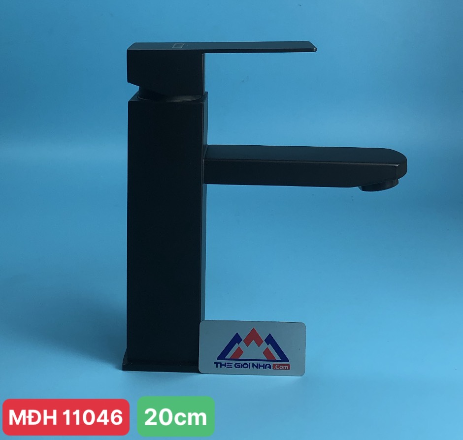 Vòi labo vuông nano ngắn đen MC- 1311 Luco