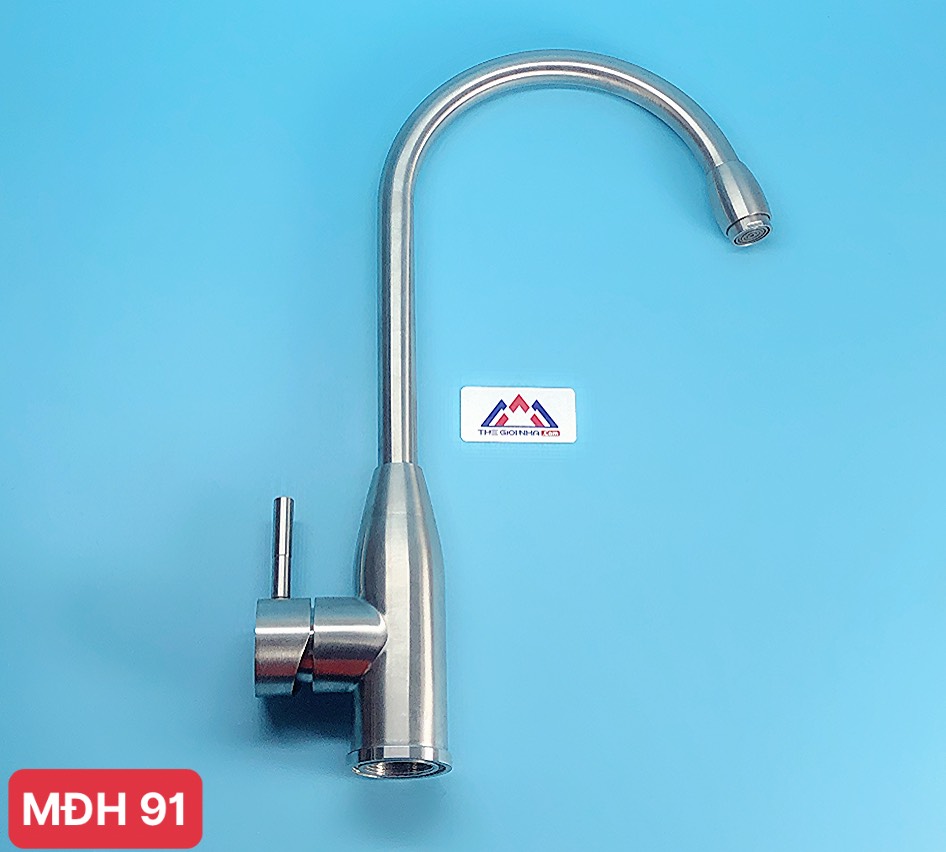 Vòi lavabo nóng lạnh cao 20cm Vanni VN-211
