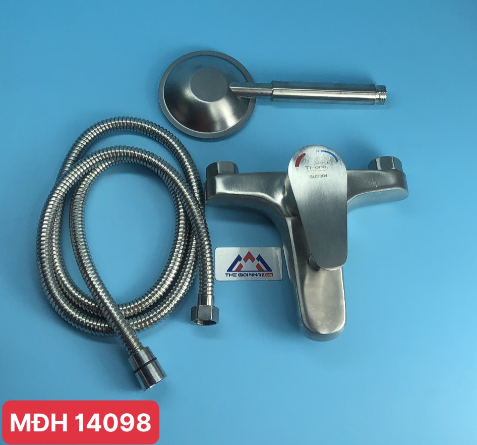 Vòi sen tắm nóng lạnh inox 304 đã bao gồm tay sen và các phụ kiện đi kèm