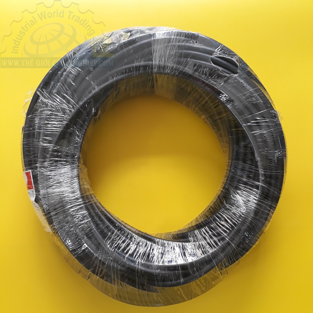 Cáp điện lực hạ thế ruột đồng CVV 4x2.5 (300/500V) màu đen