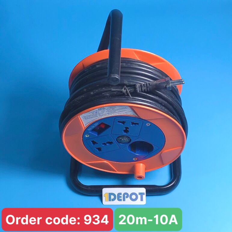 Ổ cắm kéo dài quay tay kiểu rulo, dây dài 20m LiOA QN20-2-10A