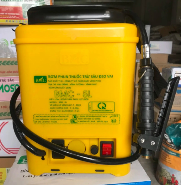 Bình xịt điện bơm phun thuốc trừ sâu đeo vai 5 lít BMC