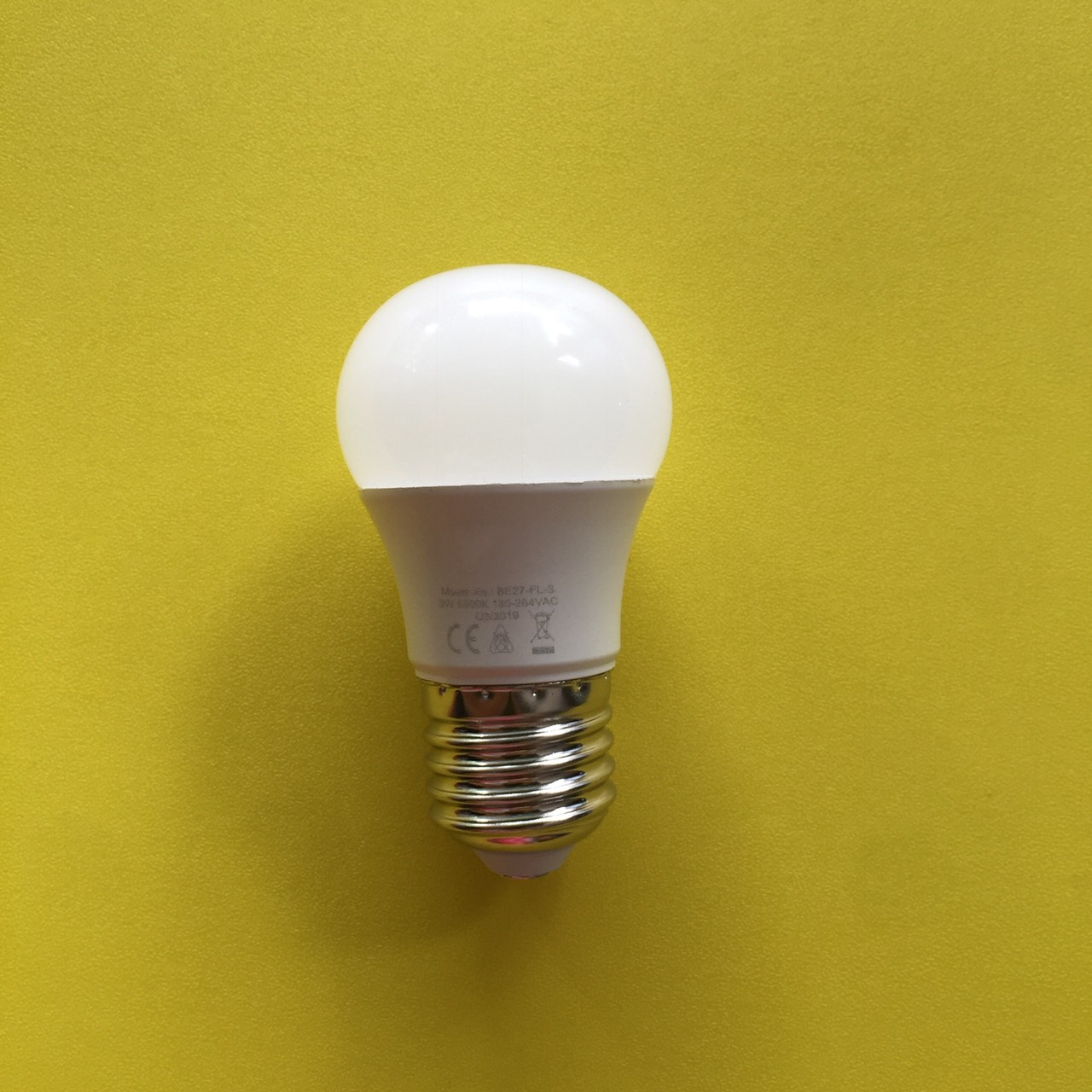 Bóng đèn tròn led buld 18w Maxben be27-mb-a70-18 (ánh sáng vàng)