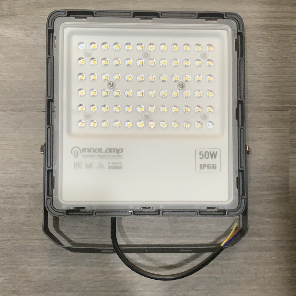 Đèn led pha 50W Innolamp INL-PHL50-230/SEN, IP 66 ánh sáng trung tính, kích thước 230x220xH40mm