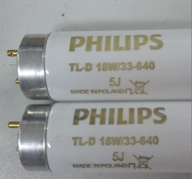 Đèn so màu Philips  TL-D 18W/33-640