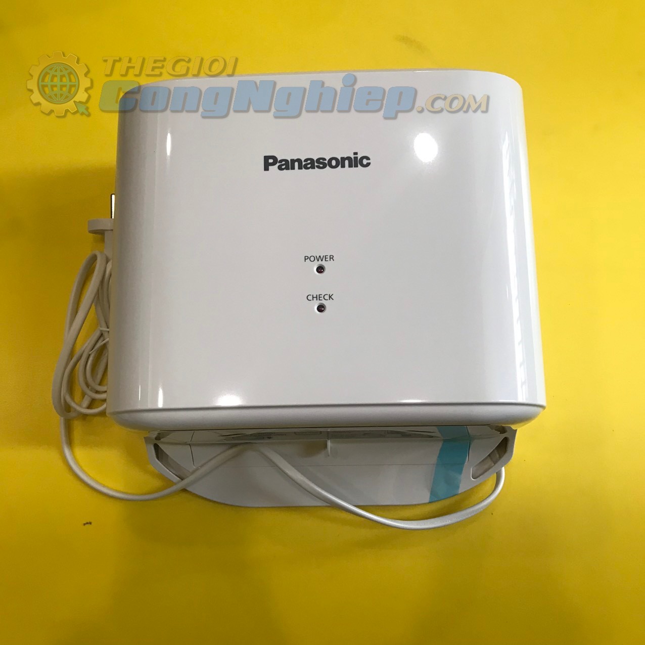 Máy sấy tay tự động (không khay nước) Panasonic FJ‑T09B3 công suất 1020W/50-60Hz độ ồn 62Db tốc độ 120m/s