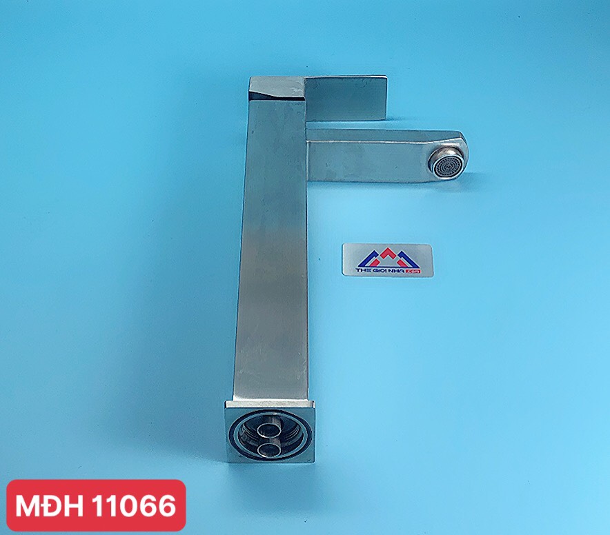 Vòi Labo vuông dài I304 - Mờ V030DM Luco