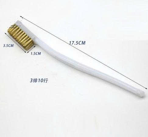 Bàn chải cước sợi đồng mềm, cán nhựa, dài 17.5cm x 1.5cm