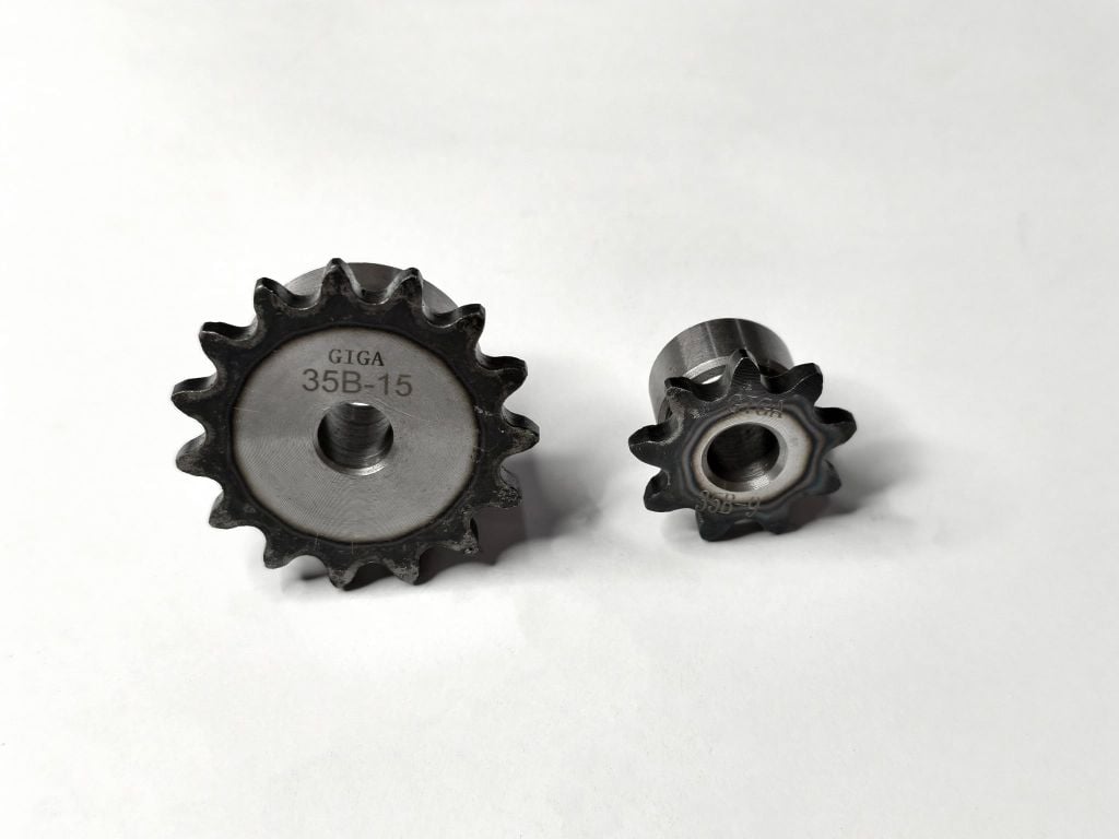 Bánh xích 35B-15 0.16 cốt trục 20mm