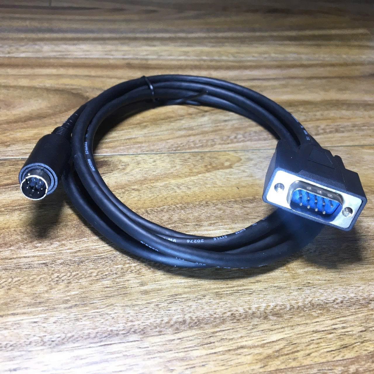 Cáp lập trình điều khiển JSSDTC001-002 ( đầu đực)