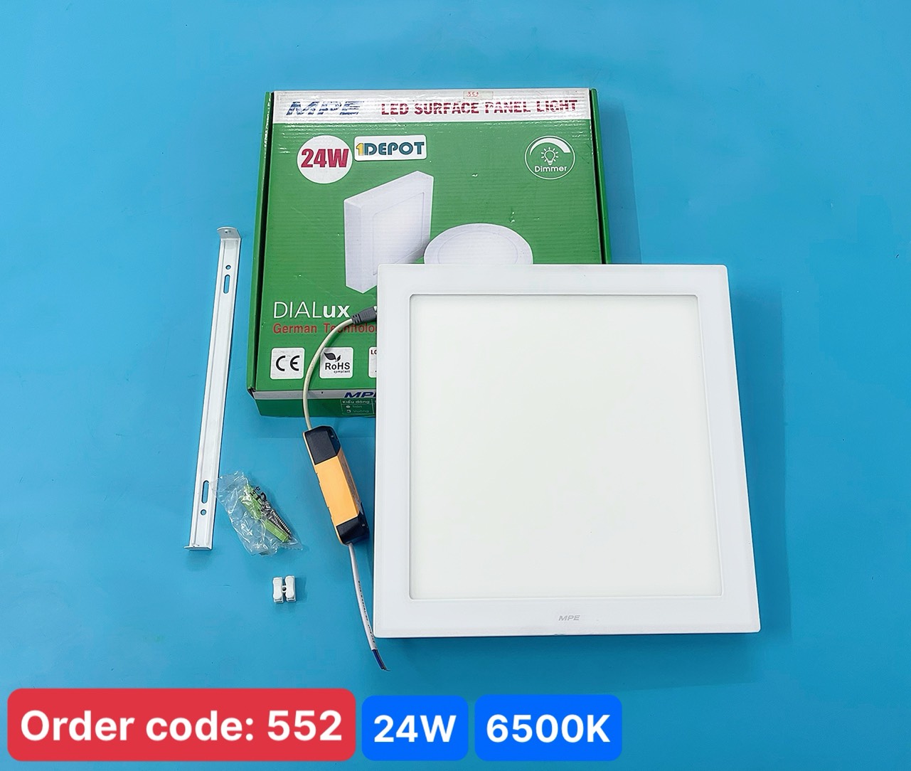 Đèn Led panel 24W MPE SSPL-24T ánh sáng trắng, loại vuông nổi