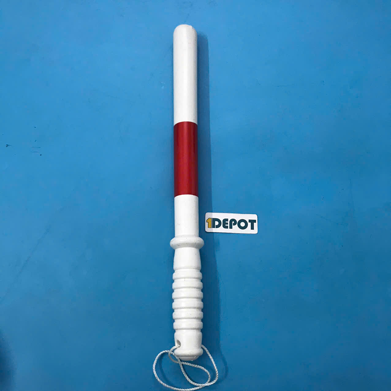 Gậy chỉ huy giao thông bằng nhựa, màu trắng đỏ