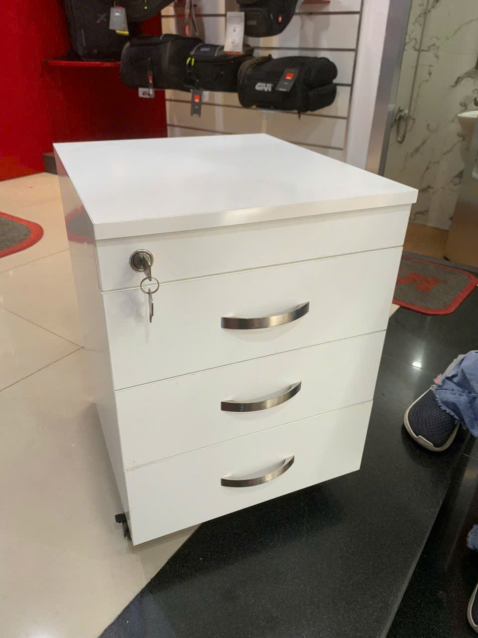 Hộc di động 3 ngăn kéo ván MFC màu trắng W400 x D500 x H650 mm