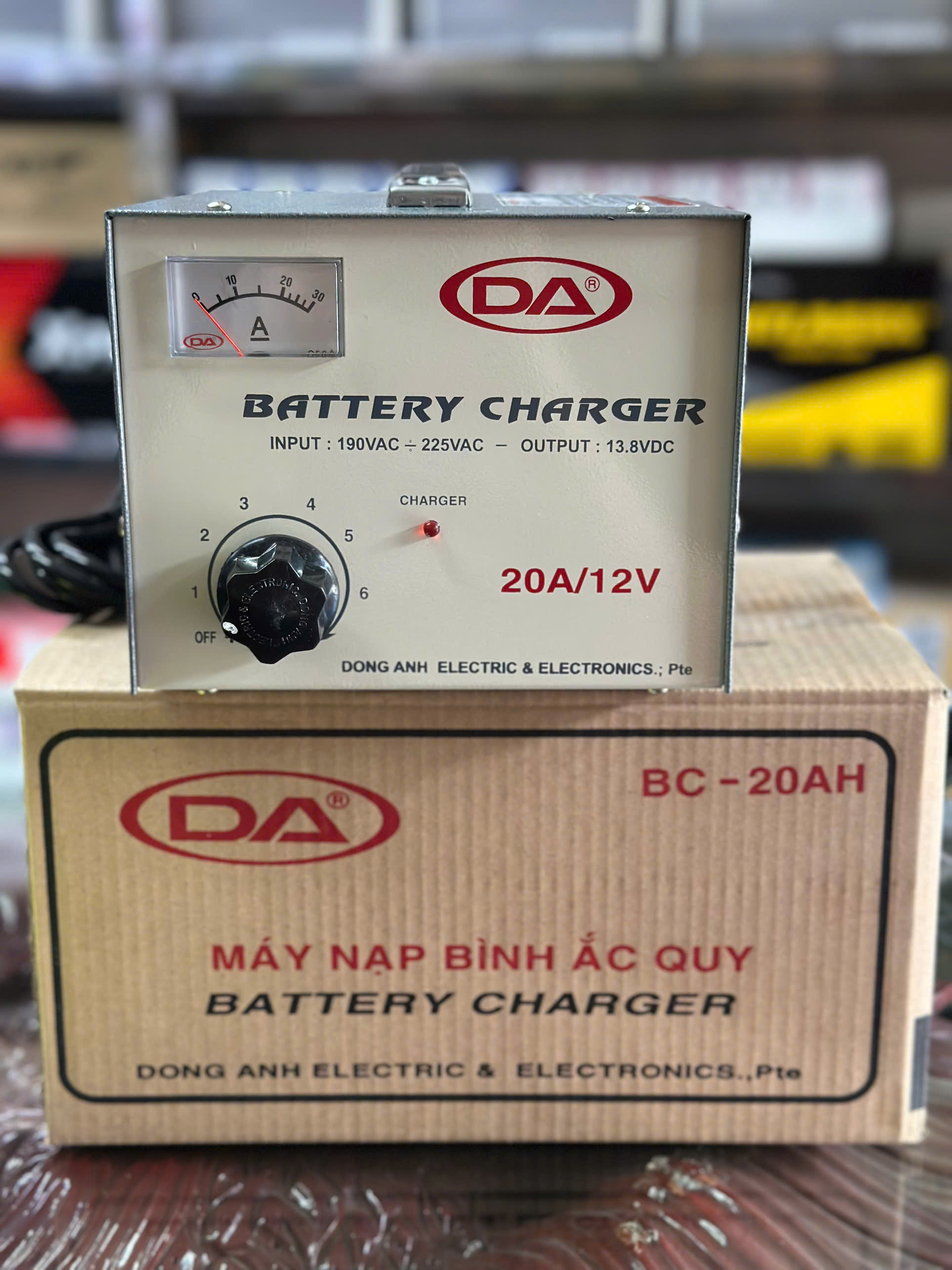 Máy nạp bình ắc quy Battery Charger BC-20AH, 20A/12V