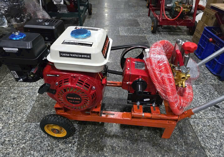 Máy rửa xe dây đai HA chạy xăng 5KW - 6.5HP