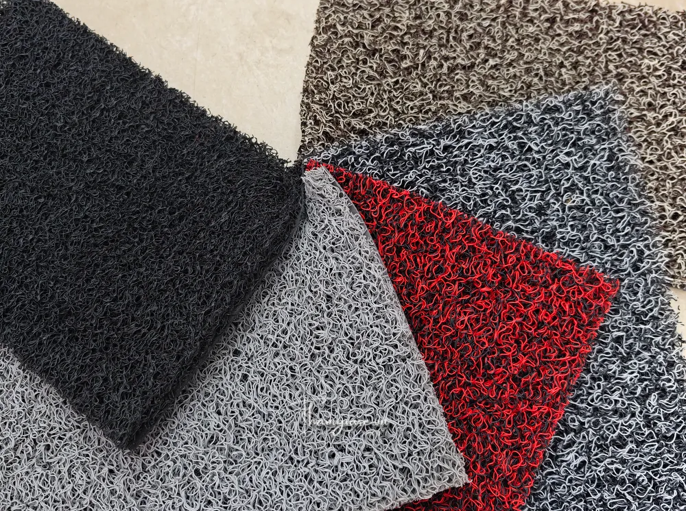 Thảm nhựa rối xám 60x90cm