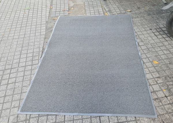 Thảm Suriem xám 90x120cm
